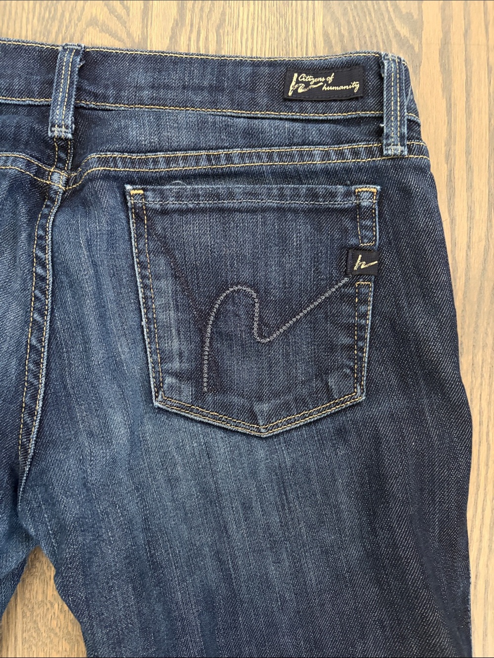 Citizens of Humanity Low Rise Bootcut Jeans - Picture 6 of 11